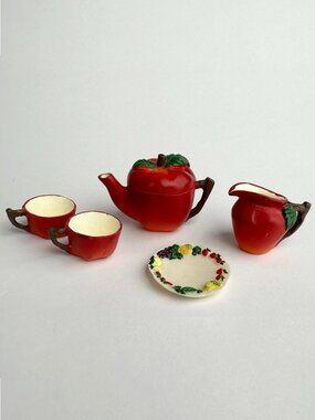 Vintage 1993 Summco Apple Miniature Tea Set Resin Teapot Cups Pitcher Plate